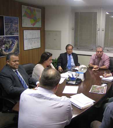 Prefeito Ediney pleiteia importante obra de saneamento básico junto ao Governo de SP