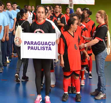 Grande festa e muita emoção marcam abertura da Olimpíada Regional entre Apaes em Paraguaçu