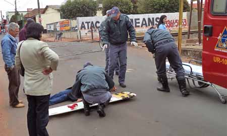 Idosa é atropelada por Biz em Paraguaçu Paulista