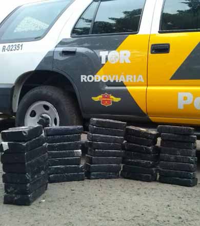 Polícia Rodoviária apreende cerca de 45 kg de pasta base de cocaína