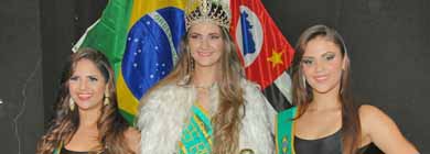 Fernanda Zucolin é eleita Miss Brazil Model 2013