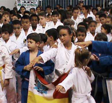 Paraguaçuenses conquistam 14 medalhas durante Torneio Internacional de Judô em Prudente