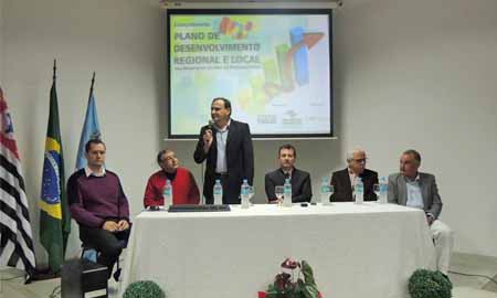 Secretaria de Desenvolvimento Econômico e Civap lançam Plano de Desenvolvimento Regional e Local