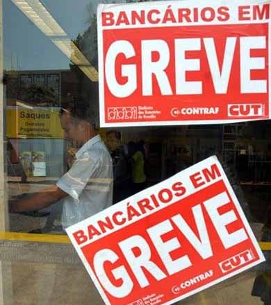 Greve arranca reajuste de 8% e bancos podem reabrir hoje ou a partir de segunda-feira
