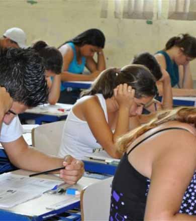 Prazo de inscrição para vestibulinho da Etec termina às 15h desta quinta-feira
