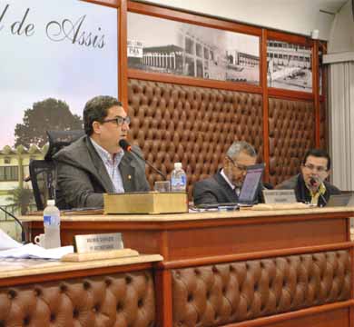 Vereadores aprovam projeto para contratação de profissionais da Segurança do Trabalho