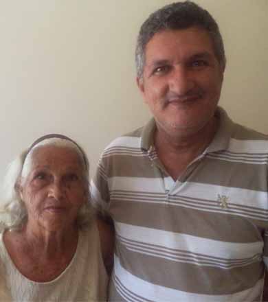 Família de Vanuza desmente boatos de que ela teria morrido