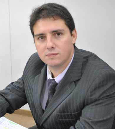 Vereador Alexandre quer a individualização dos hidrômetros do CDHU