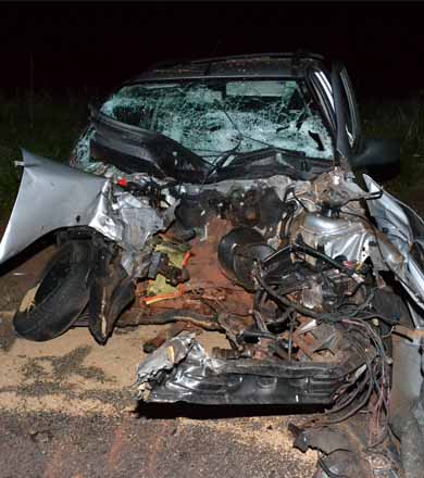 Ultrapassagem mal sucedida provoca acidente em rodovia e deixa dois feridos