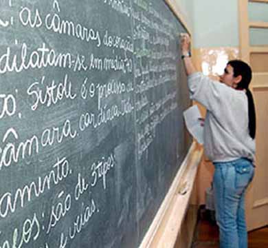 Inscrições estão abertas para a contratação de professores temporários para Assis