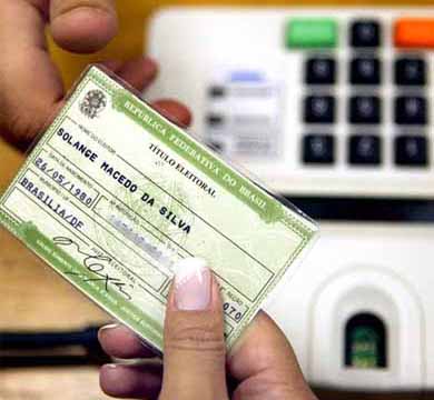 Prazo para eleitor tirar ou transferir título termina em maio