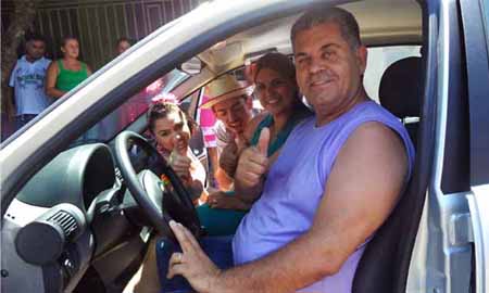 Paraguaçuense, ganhador do Bauru Cap, recebe carro 0 km