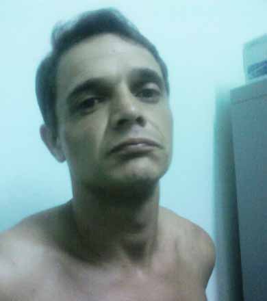 Homem é preso após efetuar disparos contra policiais