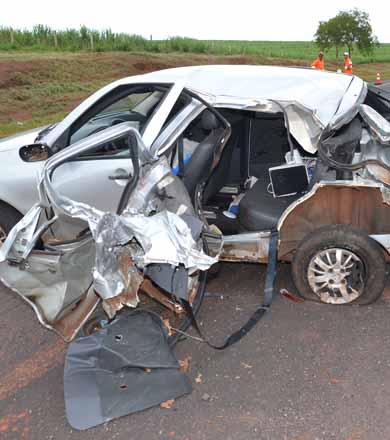 Acidente na Raposo Tavares deixa dois feridos, sendo um em estado grave