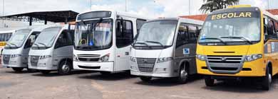 Secretaria da Educação recebe novos ônibus para o transporte escolar