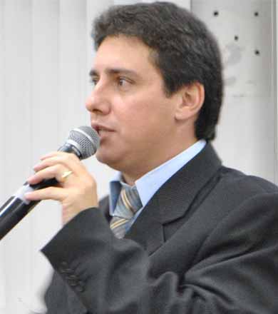 Vereador Alexandre cobra a instalação do Restaurante Popular em Assis