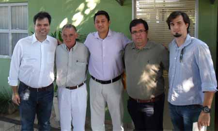 Professor Thiago e Capitão Coelho representam a Câmara em visita de secretário