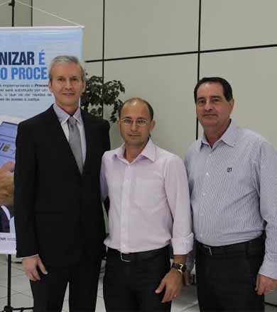 Sincomerciários de Assis participa da implantação do novo sistema do Fórum Trabalhista