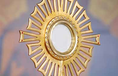 Católicos iniciam Cerco de Jericó na Igreja Matriz