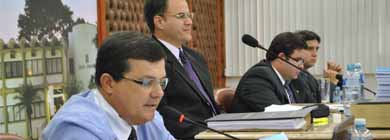 Vereadores aprovam, Diário Oficial publica e sessão vai começar às 18 horas