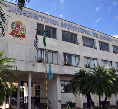 Prefeitura de Assis começa entregar carnês de alvarás e ISS