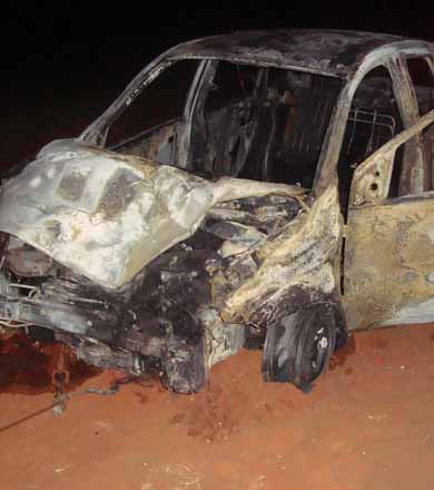 Colisão deixa veículos destruídos e vítima em estado grave em Assis