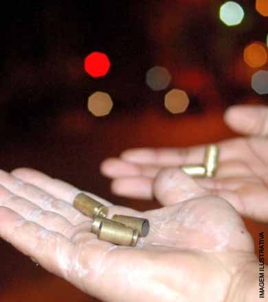 Homem é morto com tiros no rosto na Vila Progresso