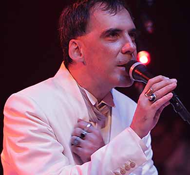 Paraguaçu recebe nesta sexta Arnaldo Antunes como presente de aniversário da cidade