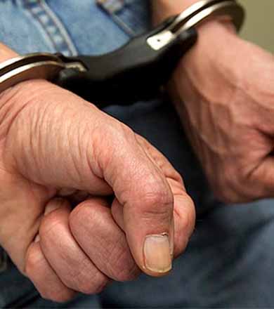 Homem furta mercearia e acaba atrás das grades
