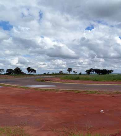 Construção da pista de kart no Centro de Convergência Turística entra em sua fase final
