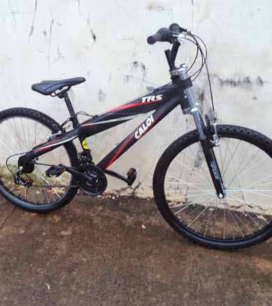 Jovem é detido quando andava com bicicleta furtada reconhecida pela vítima