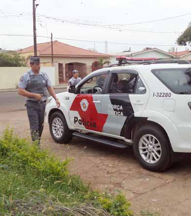 PM prende servente de pedreiro suspeito de assaltar família na Murilo Macedo