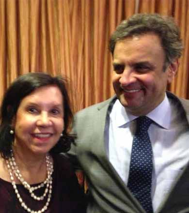 PSDB-Mulher de São Paulo entrega propostas para o senador Aécio Neves