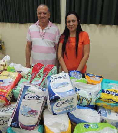 Alunos da Fema promovem doação de fraldas para Abrigo à Idosos