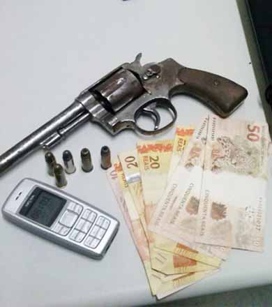 Operação envolvendo 70 policiais civis detém 15 pessoas em Assis