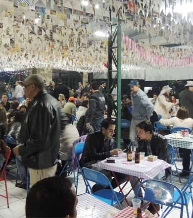 Festa Julina dos Bancários anima público