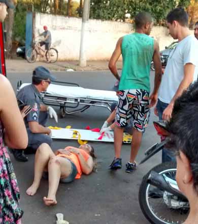 No dia do seu aniversário, motociclista é atingido por carro; motorista foge sem prestar socorro