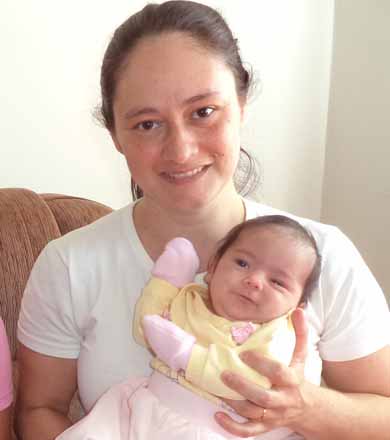 Bebê de 1 mês se engasga com leite e é salvo por telefone pela PM em Paraguaçu Paulista