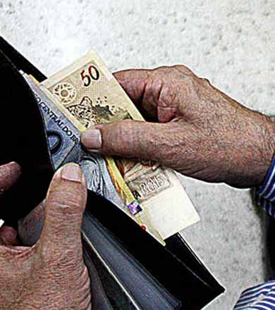 Liberação de empréstimo para aposentados e pensionistas vai demorar apenas 1 hora