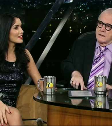 Cantora assisense é entrevistada por Jô Soares