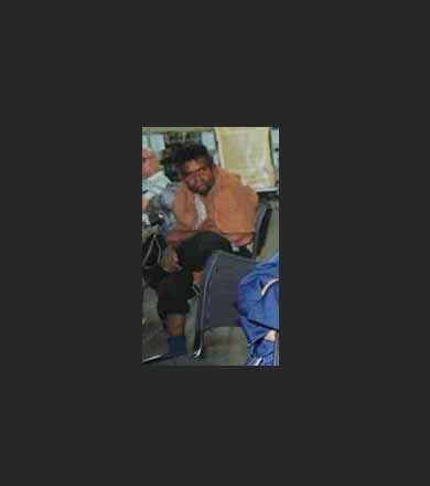 Morador de rua é encontrado sem vida em frente ao cemitério municipal