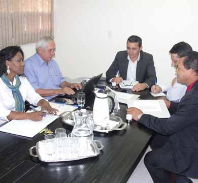 CEI finaliza investigação sobre irregularidades no ponto de servidores da saúde