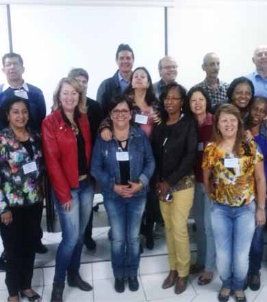 Ex-alunos do Colégio Agrícola se reúnem após 38 anos