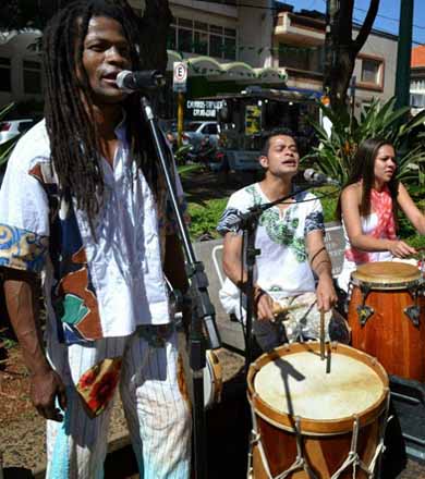 Paraguaçu recebe neste sábado espetáculo “Girar Batakerê” pelo Circuito Cultural Paulista