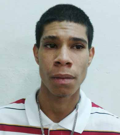 Lei Maria da Penha leva rapaz para trás das grades