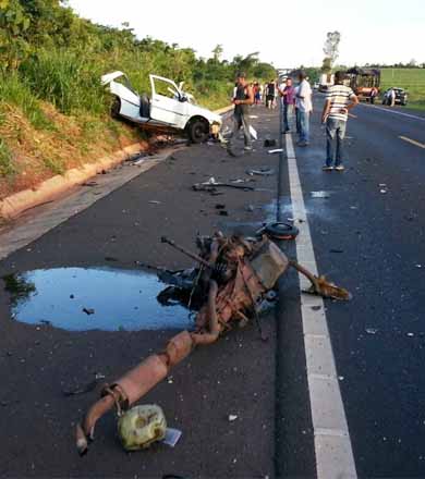 Carro se “desmancha” e motorista morre em acidente na rodovia