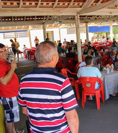 Almoço encerra atividades de 2014 da AEASSIS