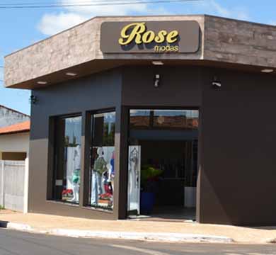 Rose Modas passa a atender em novo espaço, muito mais amplo e aconchegante