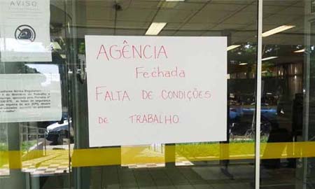 Sindicato fecha agência do BB em Cândido Mota por problemas com ar condicionado