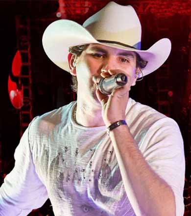 Sertanejo Loubet se apresenta na próxima sexta-feira em Paraguaçu Paulista